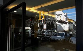 โรงแรมบี สตรีท